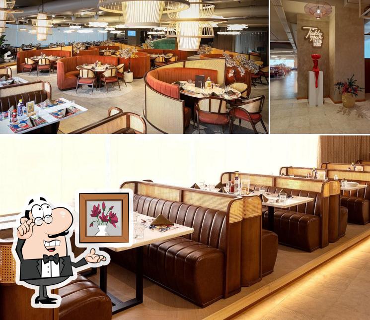 The interior of Yanki Sizzlerr