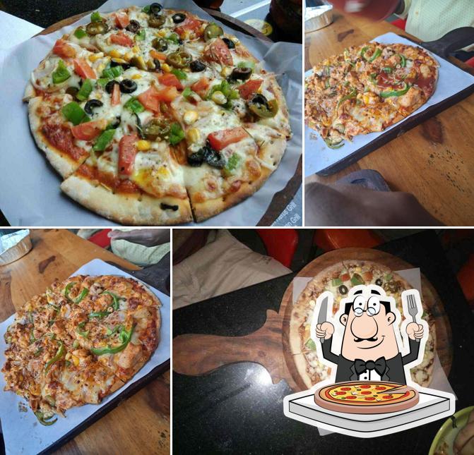 At Happy Sandwich ( Pizza Factory), you can try pizza