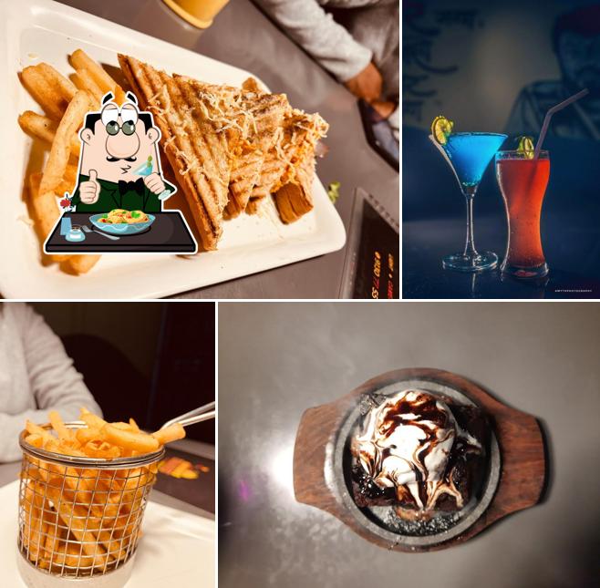 Food at The Hungerer's Talkies Filmy Cafe Restro