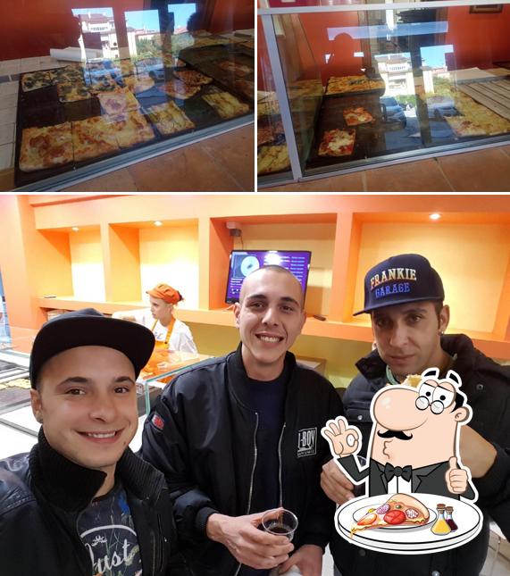 Ordina tra le molte varianti di pizza