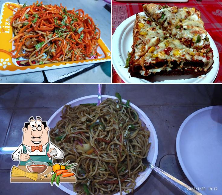 Spaghetti bolognese at The Sandwich World Bhatapara