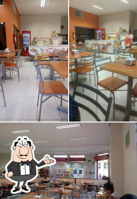 Veja imagens do interior do Cascata Sorveteria e Açaí