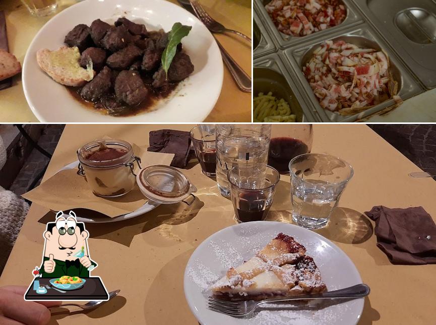 Cibo al Trattoria L'Archetto