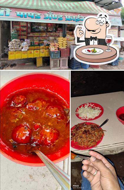 Food at Chaupati