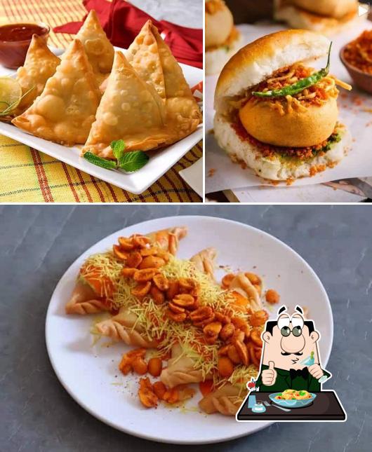 Pulled pork sandwich at Downtown Restro Cafe