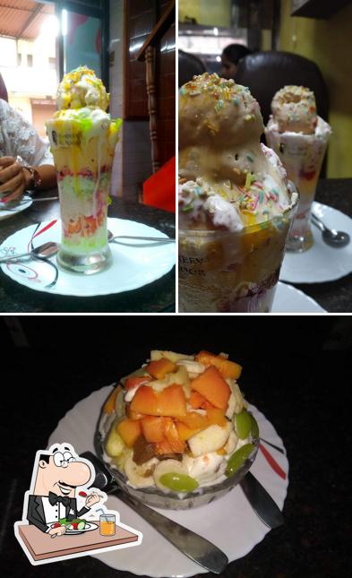 Falooda at Mandar Ice Cream