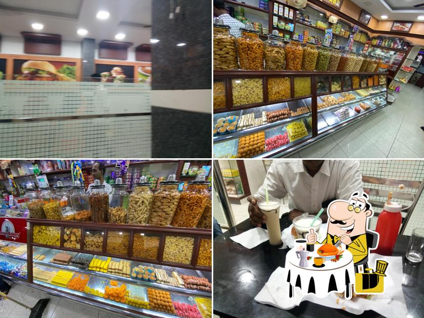 Meals at FAMOUS BAKERY