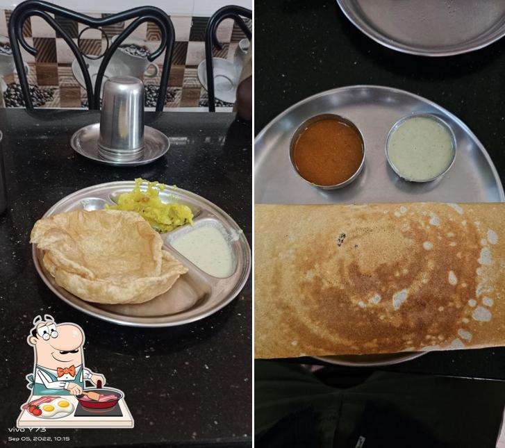 Omelette at Savi Kudla Kitchen