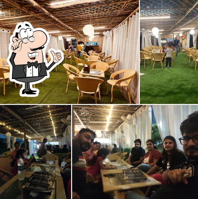 The interior of Limelite Cafe & Kitchen BYOB