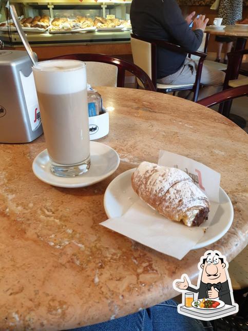 Platti al Bar Confine