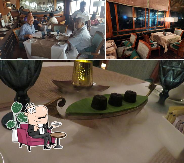 Check out how Rice Boat looks inside