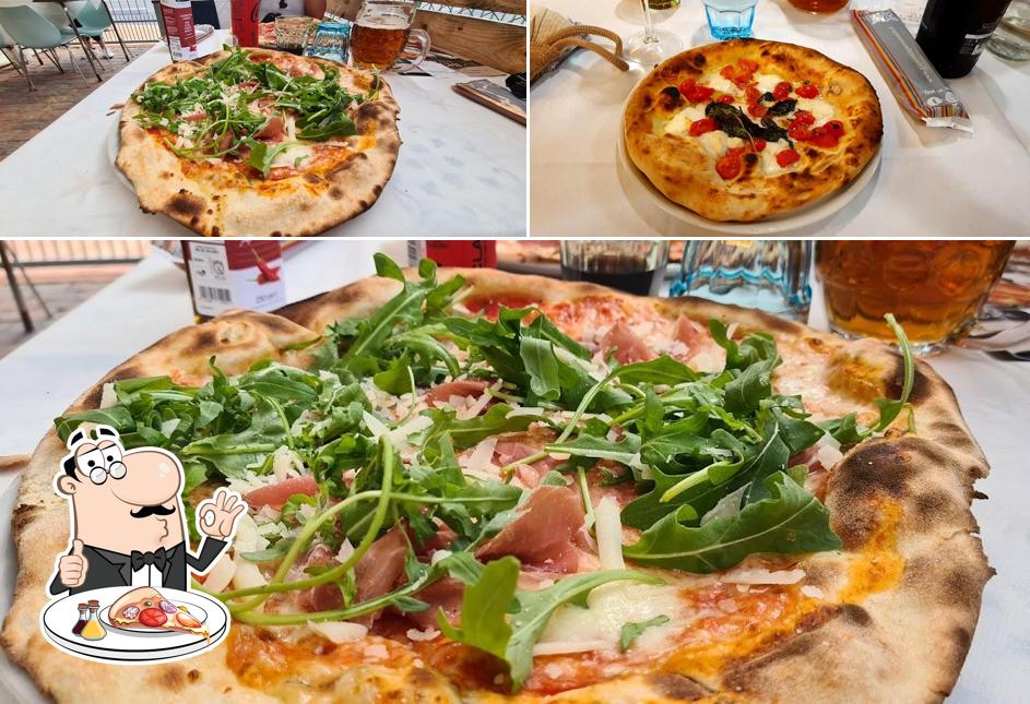Ordina una pizza a Pizzeria La Pace Scacchi