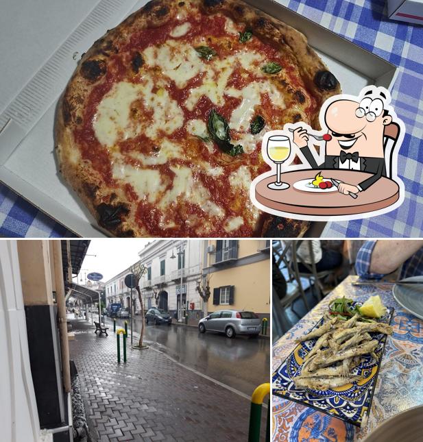 Tra le varie cose da O'vesuvio si possono trovare la cibo e esterno
