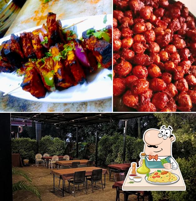 The image of Hotel Dabang’s food and interior