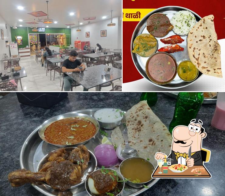 The image of food and interior at Hotel Tuljai ( हॉटेल तुळजाई मुख्य शाखा)