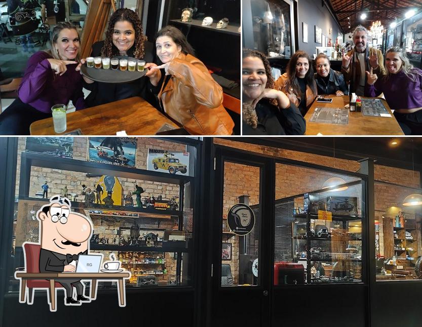 Veja imagens do interior do Mooca Rock Bar