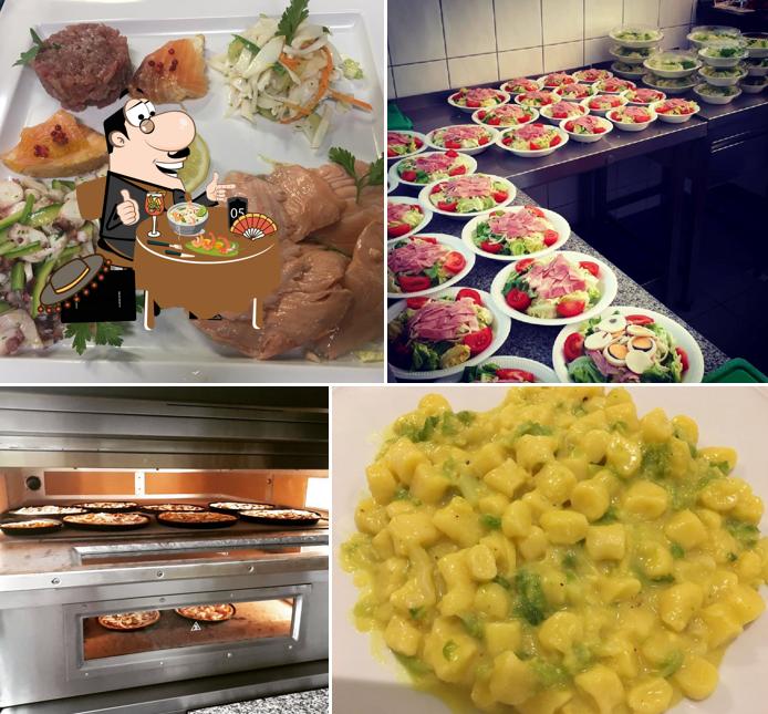 Platti al Pizzeria Ristorante Bella Napoli di Fano