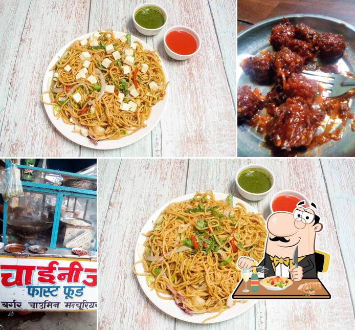 Pad thai at Bhola Fast Food