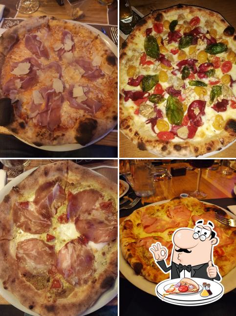 Scegli tra le svariate varianti di pizza