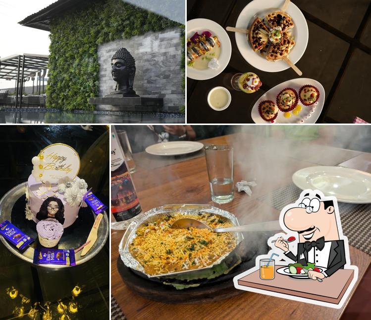 Meals at Gateway by Modi's