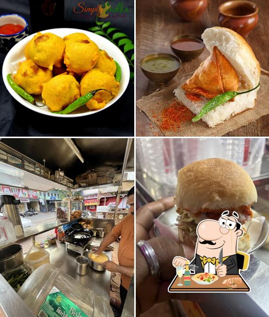 Meals at Jaiswal vadapav center
