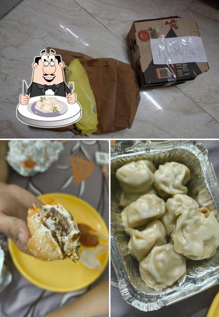Dumplings at NEW DARJEELING MOMOS