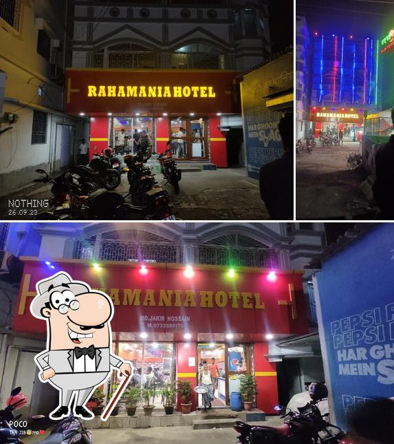 The exterior of Rahamania Hotel