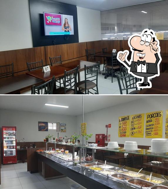Veja imagens do interior do Ouro Branco Restaurante