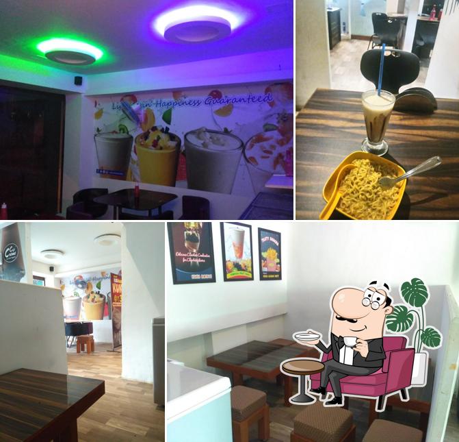 Check out how Cafe Creme.Alibag looks inside