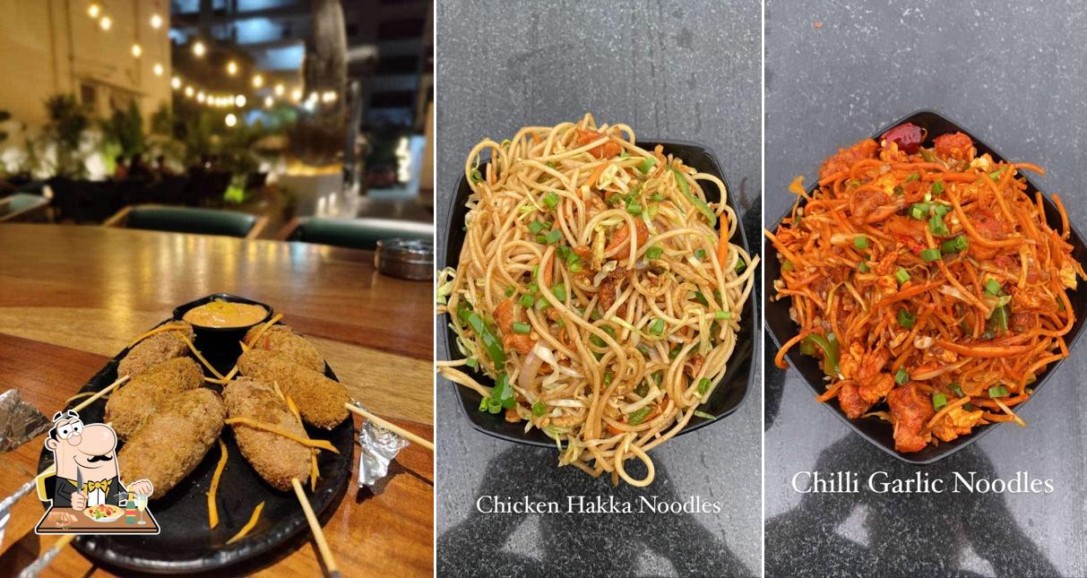 Pad thai at Backyard Cafe