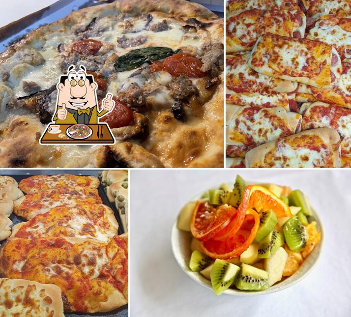Prova una pizza a Cobar Pizzeria Stazione Ancona