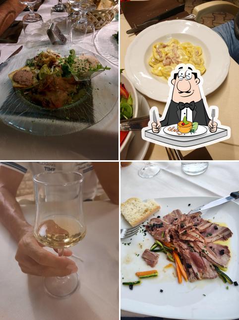 Platti al Ristorante Pizzeria L'Approdo