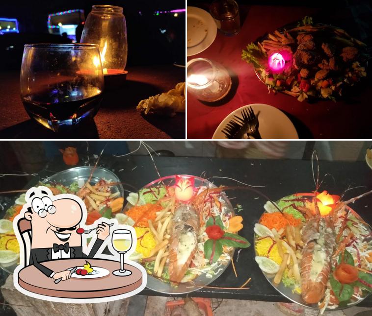 Meals at Dragon Cafe and Beach Stay