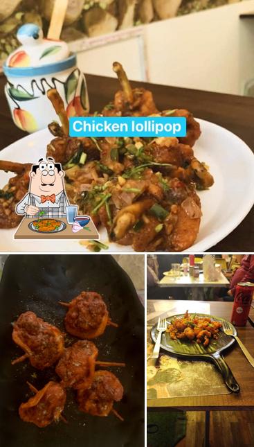 Chicken wings at Cafe Del 37