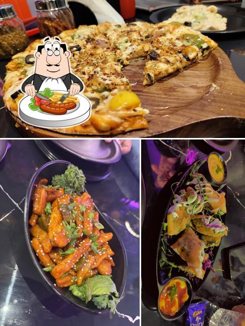 Food at Gunnu's Cafe