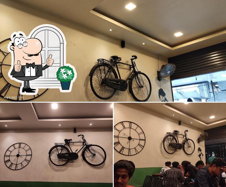 Check out how Adholokam looks outside