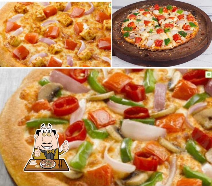 At OM SAI FAST FOOD, you can order pizza
