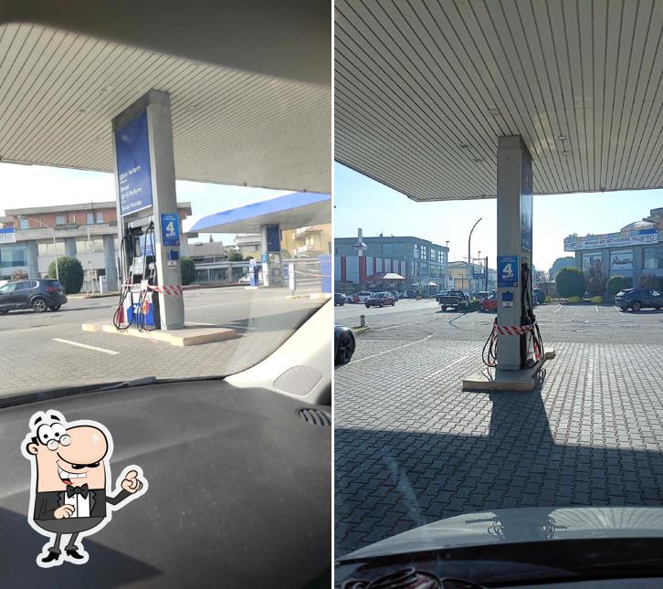 Gli esterni di Q8