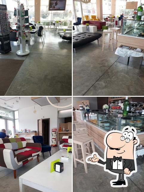 Dai un'occhiata agli interni di IQOS PARTNER - Bar Tabaccheria Square, Aradeo