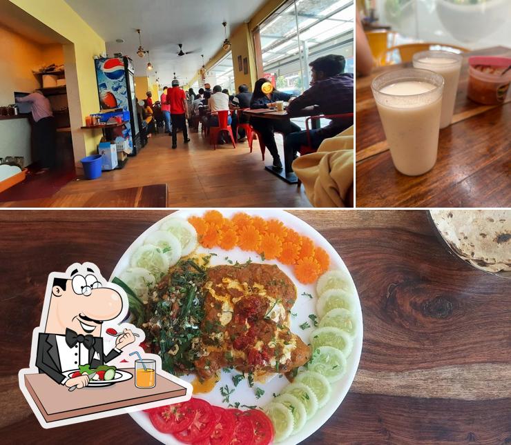 Food at PARATHA HOUSE
