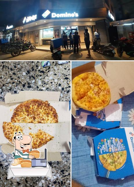 Garlic bread at Domino's Pizza Dombivali West, Mumbai