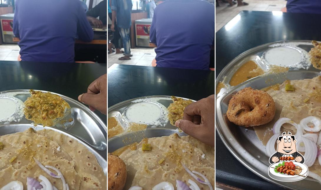 Meals at Hotel Anandabhavan