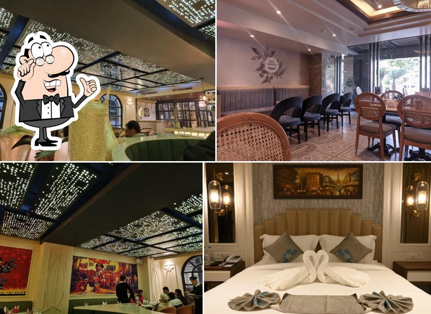 Take a seat at one of the tables at Hotel Apricia: by Rigal Blu