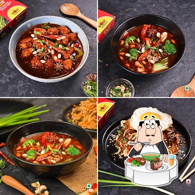 Hot and sour soup at WOW Chicken