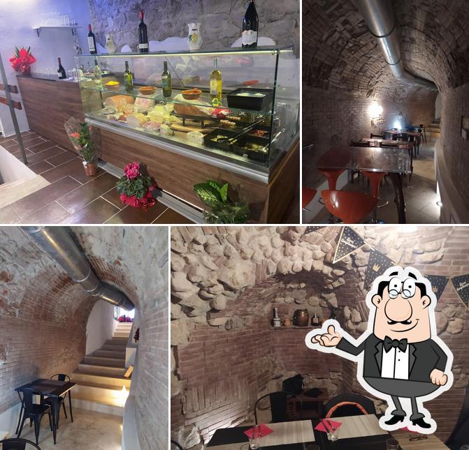 Gli interni di Antica Grotta Lanuvio - Trattoria Romana