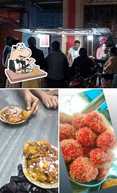 The image of food and exterior at Banarasi Chaat House