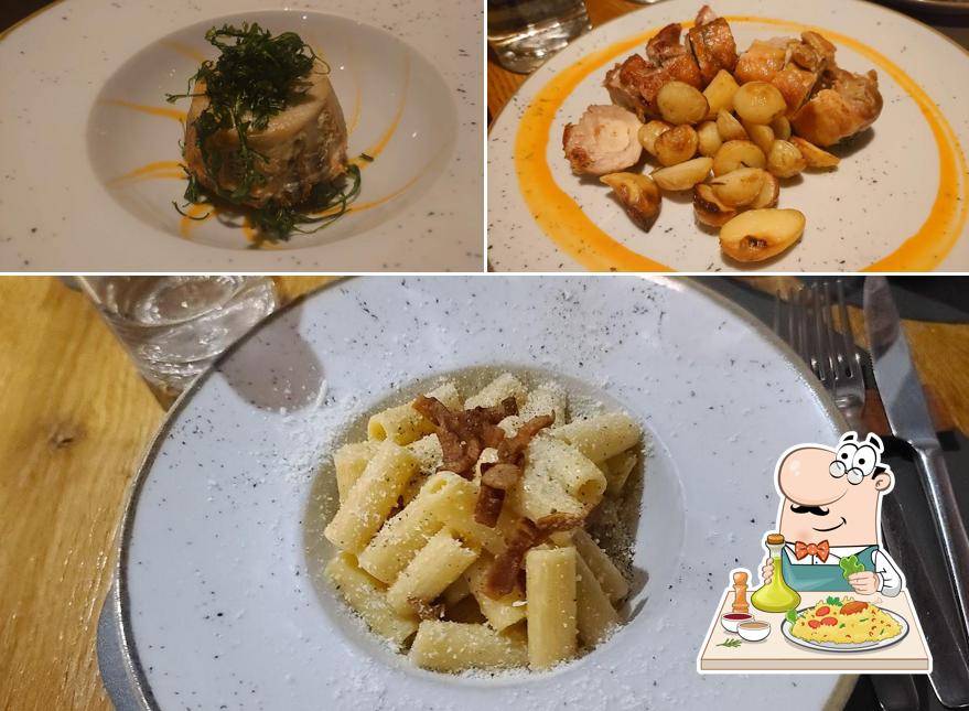 Platti al Tiz Cucina e Sofà