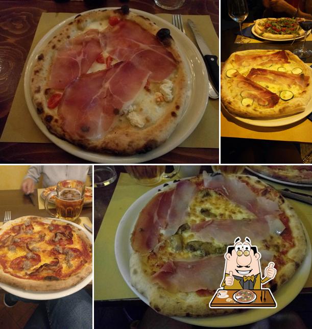 A L'Appennino, puoi prenderti una bella pizza