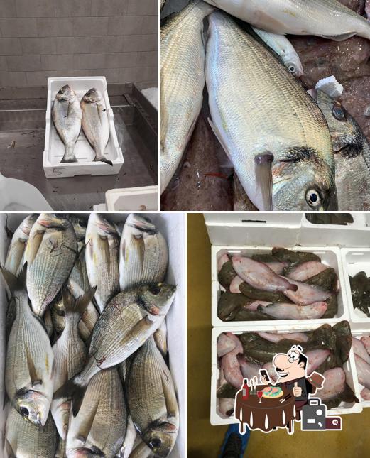 Prova un pasto a base di pesce a Pescheria Da Enzo Mercato del Pesce da Enzo Basile