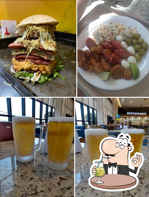 Chapadão Lanches e Açaí